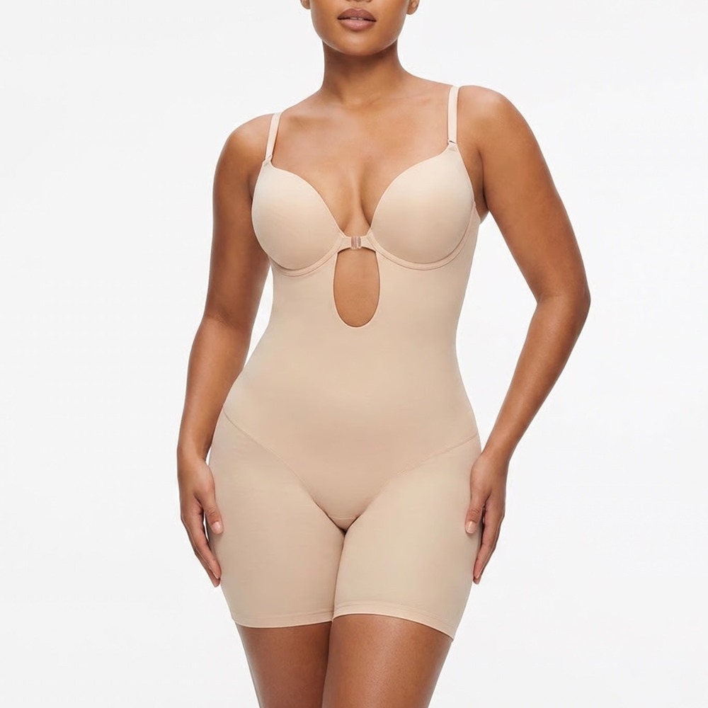 Decorus Women Beige Backless Plunge Shapewear Bodysuit XXL
